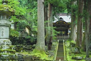 福井県永平寺町にある永平寺は、曹洞宗の大本山として知られる禅の修行道場。