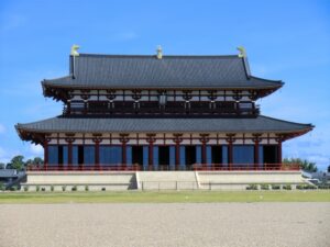 平城宮跡。奈良時代の都・平城京の中心部にあたる歴史的遺跡。