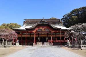 太宰府天満宮──学問の神様・菅原道真を祀る、全国から参拝客が訪れる歴史ある神社。