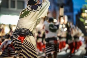 男踊り──阿波踊り