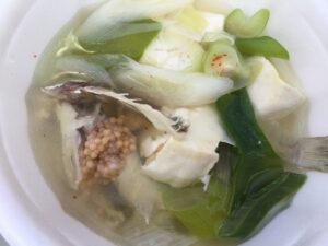 秋田を代表する調味料「しょっつる」を使った「しょっつる鍋」。強い旨味が淡泊なハタハタによく合う。